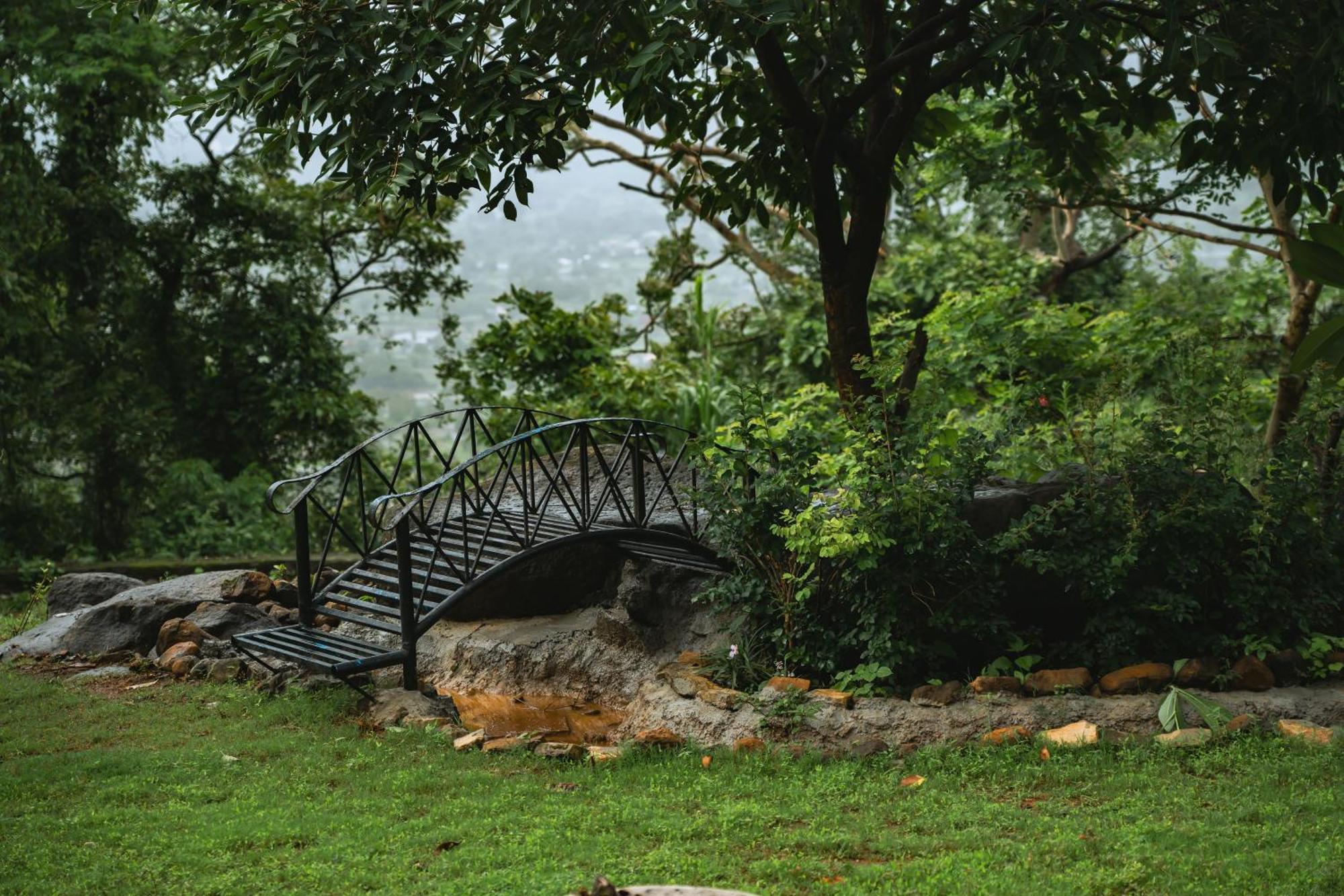 Rajlok Resorts Pune Zewnętrze zdjęcie